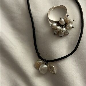 Elegant Pearl Necklace on a leather ropeand Ring Set